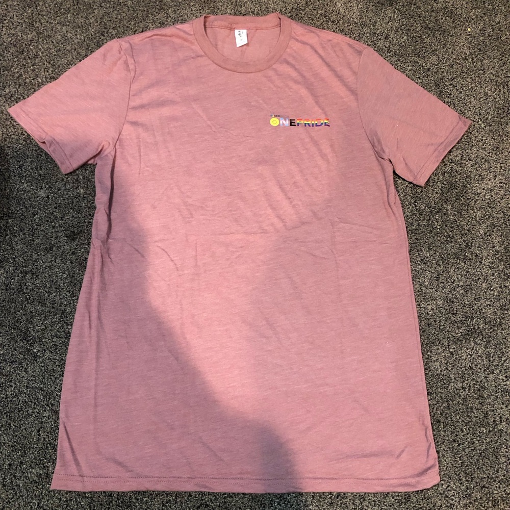 Unisex Short Sleeve T-Shirt in Dusty Rose